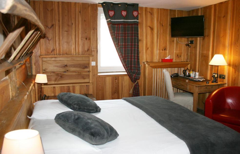 Hotel Restaurant De La Chaussee Briançon Kültér fotó