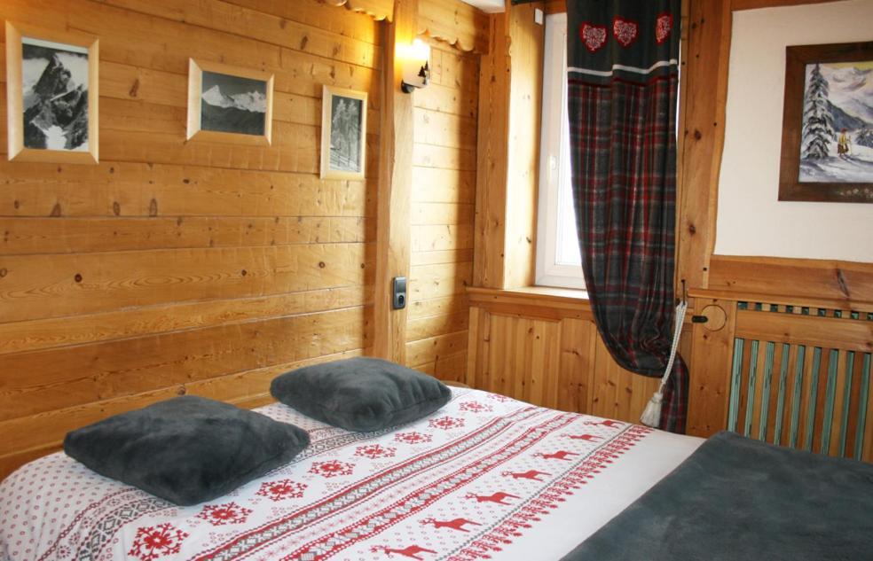 Hotel Restaurant De La Chaussee Briançon Kültér fotó