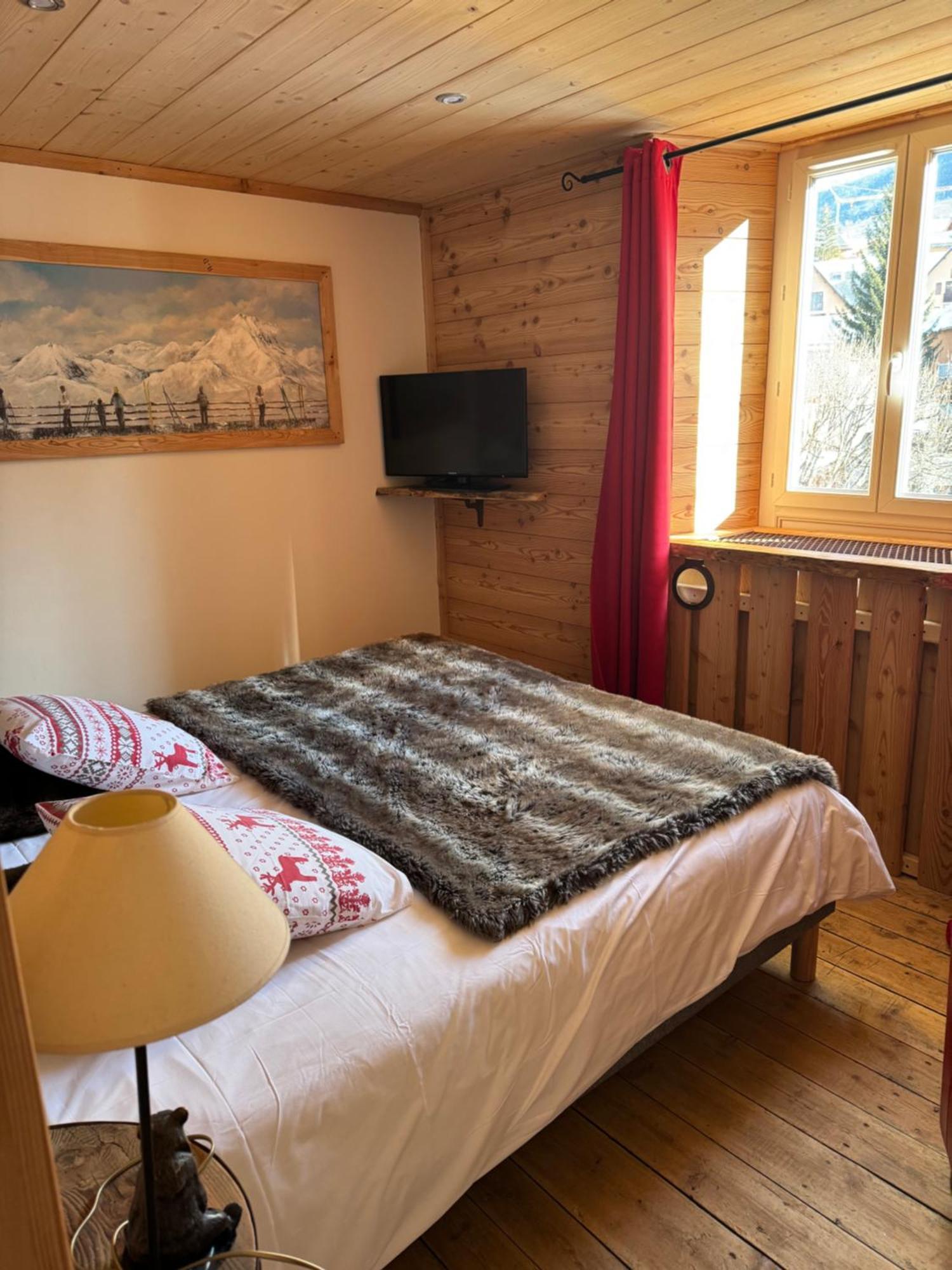 Hotel Restaurant De La Chaussee Briançon Kültér fotó