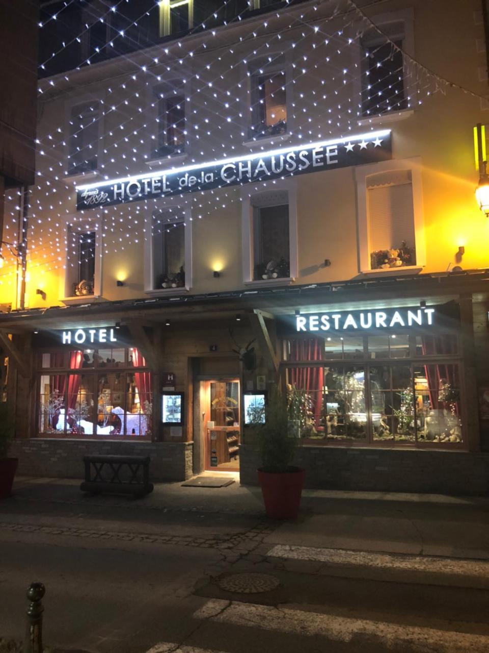 Hotel Restaurant De La Chaussee Briançon Kültér fotó
