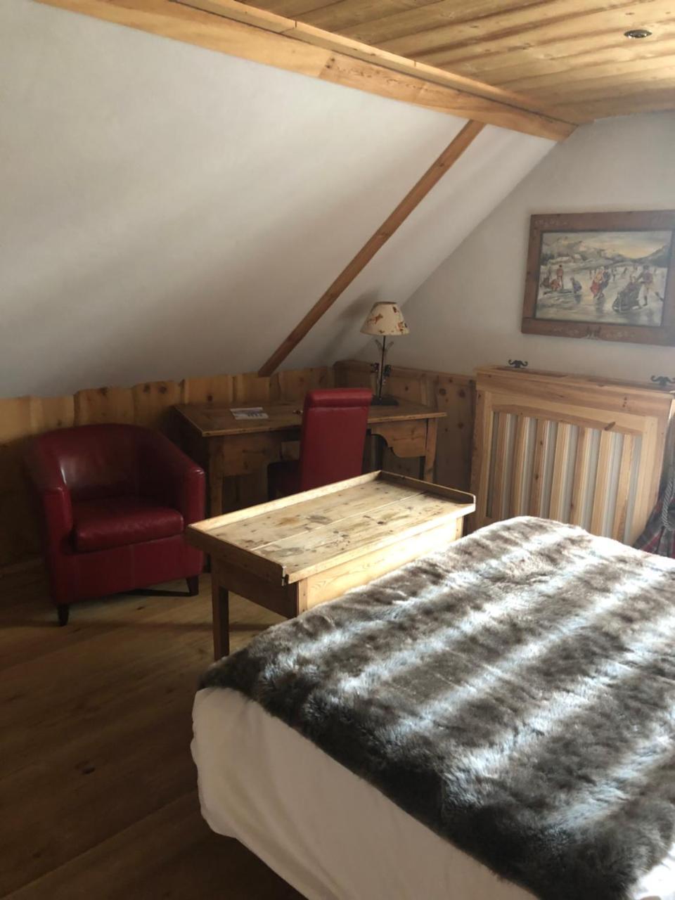 Hotel Restaurant De La Chaussee Briançon Kültér fotó