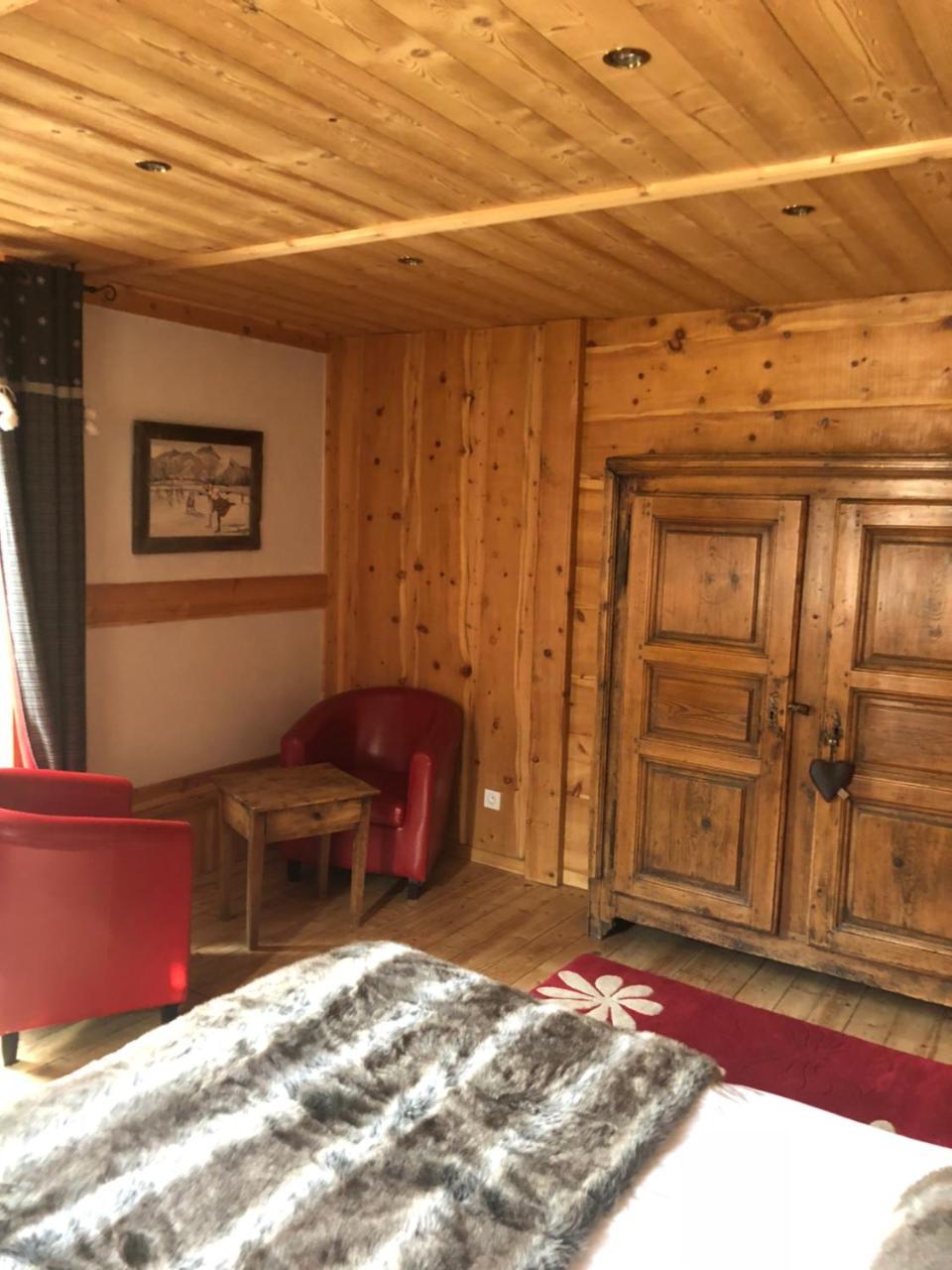 Hotel Restaurant De La Chaussee Briançon Kültér fotó