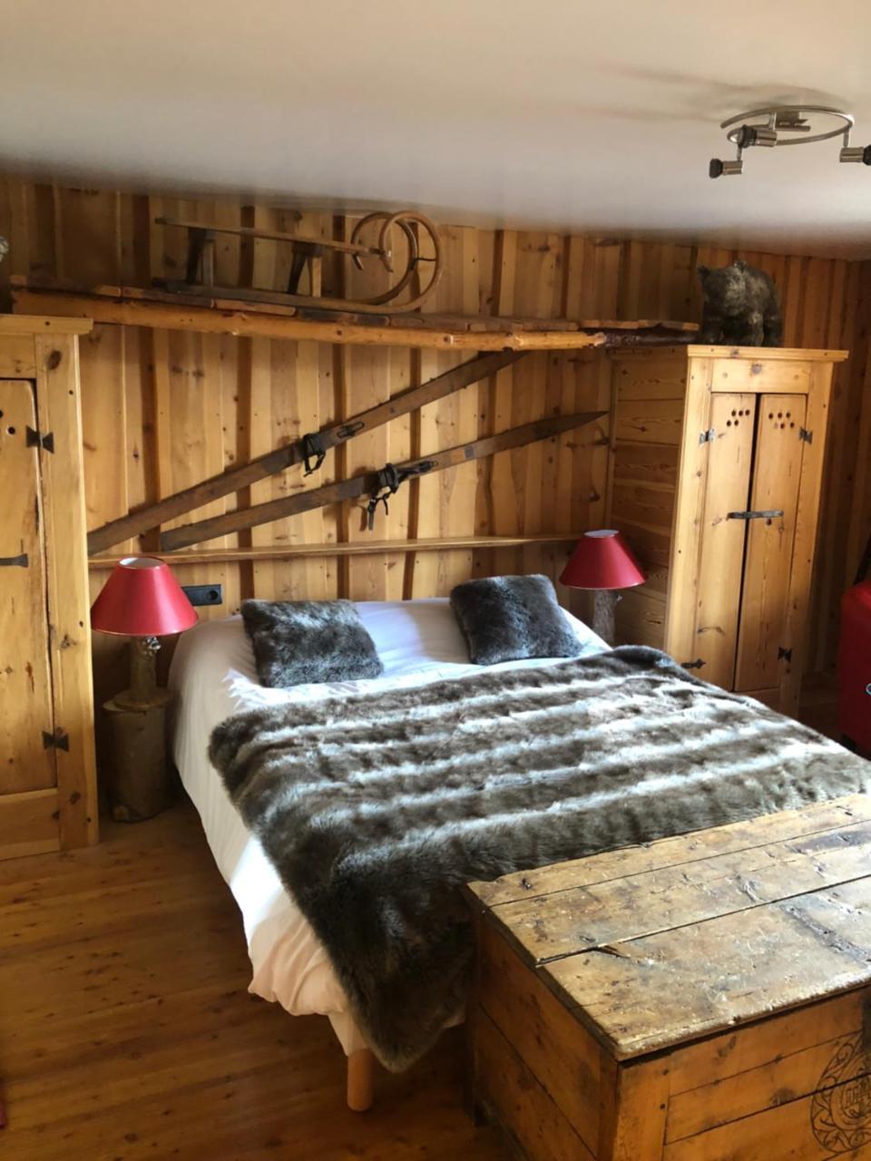 Hotel Restaurant De La Chaussee Briançon Kültér fotó